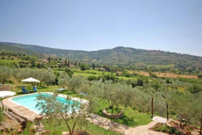 Cozy Apartment with Garden in Cegliolo - 60 m² Cortona